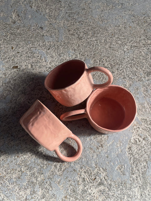 Grande tasse pincée 01.