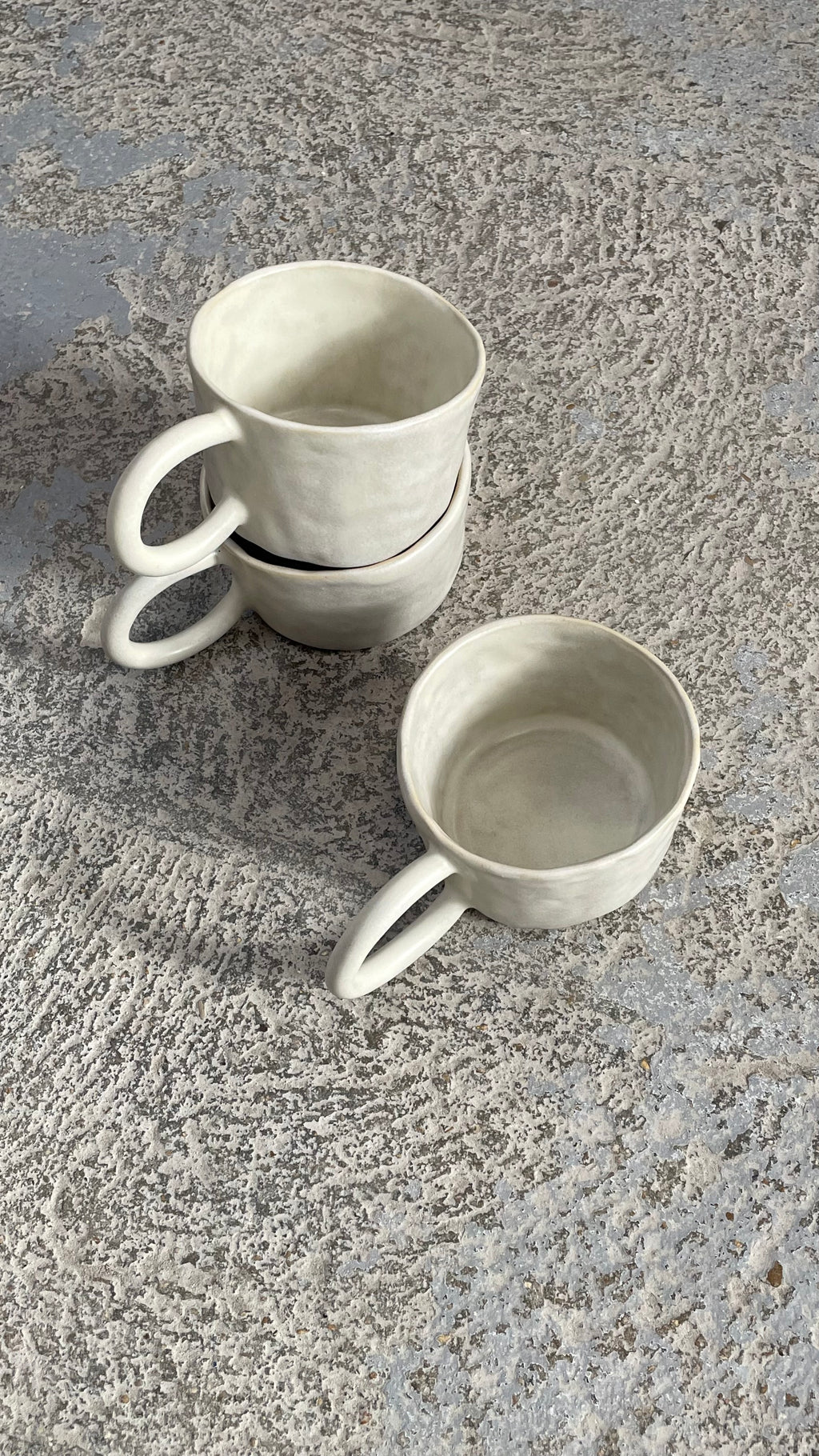 Grande tasse pincée 02.