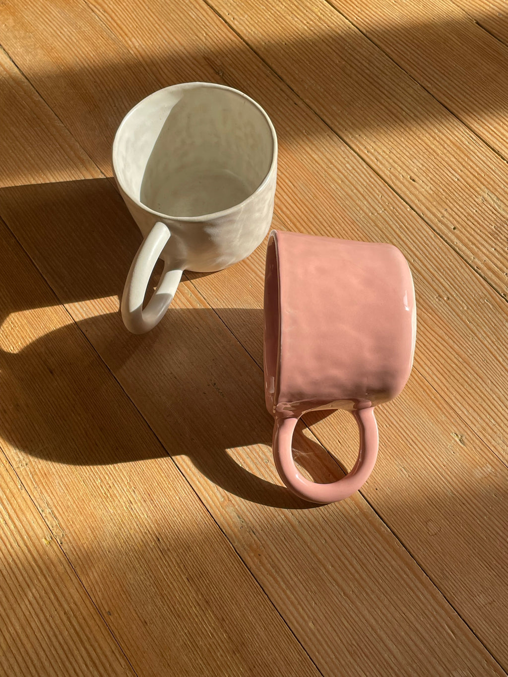 Grande tasse pincée 01.