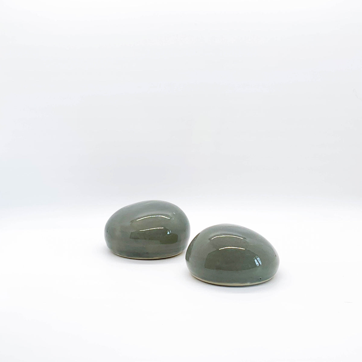 Salière & Poivrière galet 01