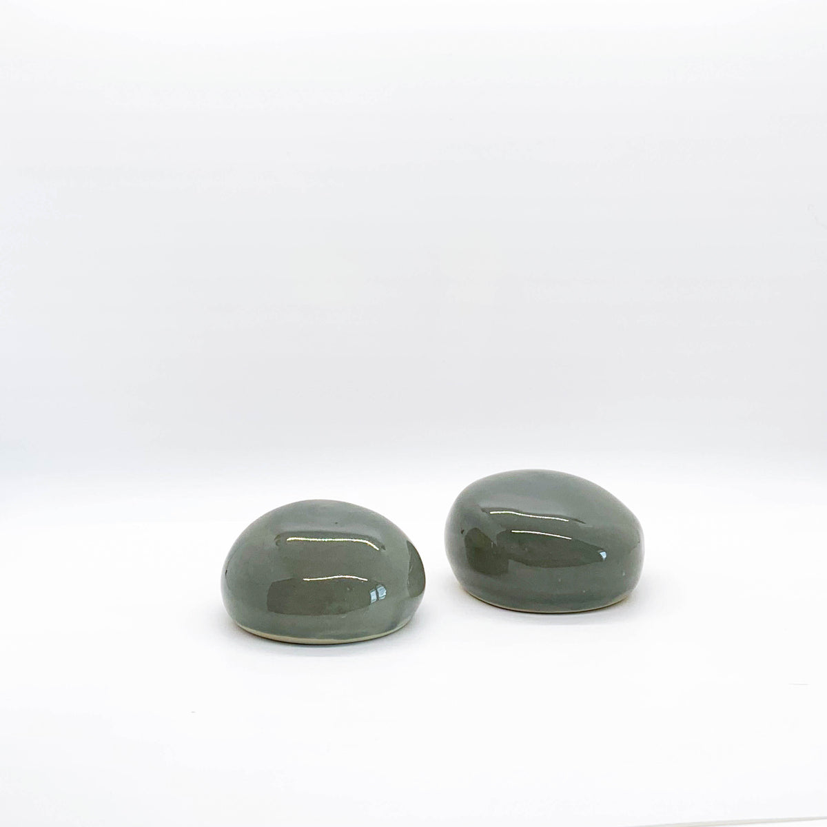 Salière & Poivrière galet 01