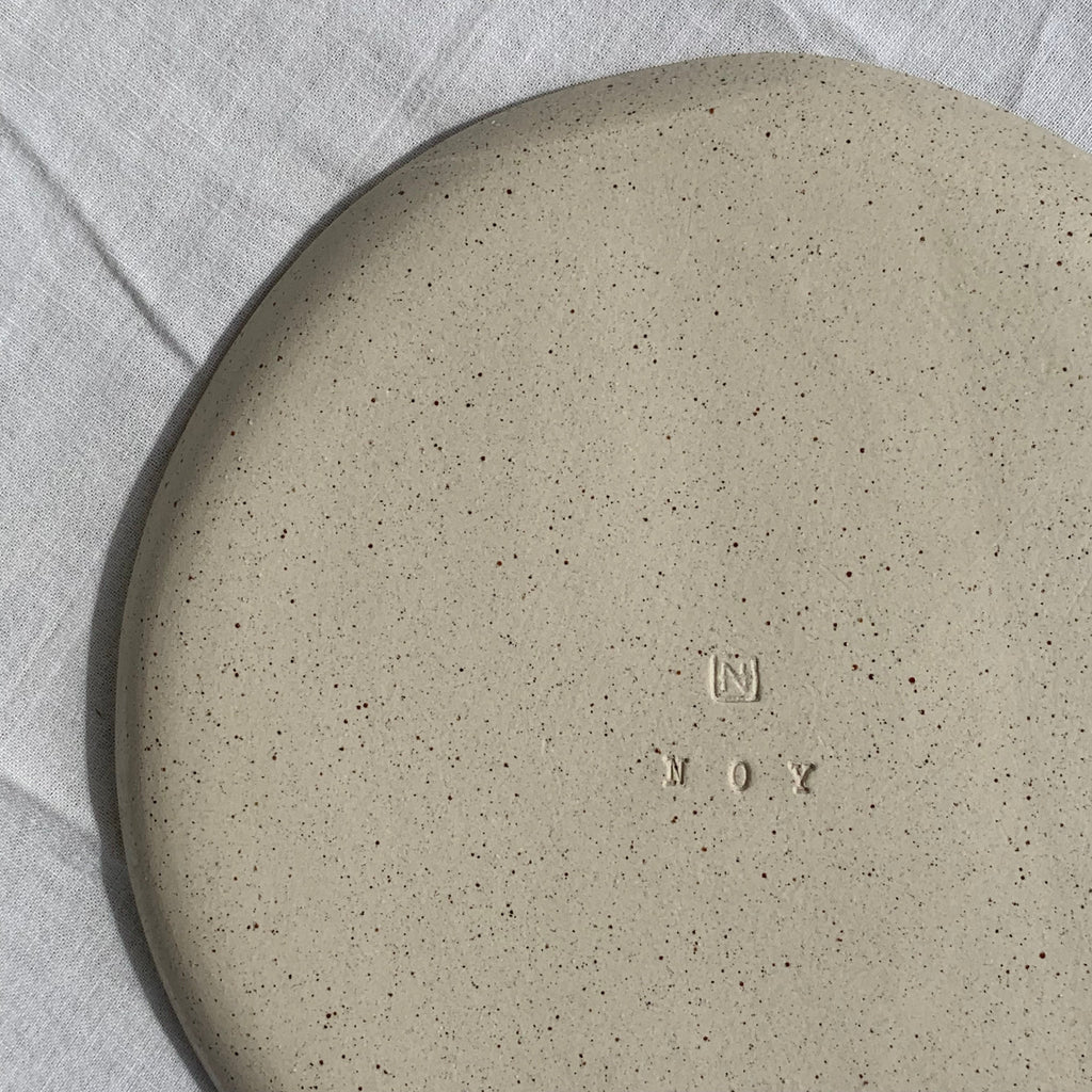 Assiette plate 01