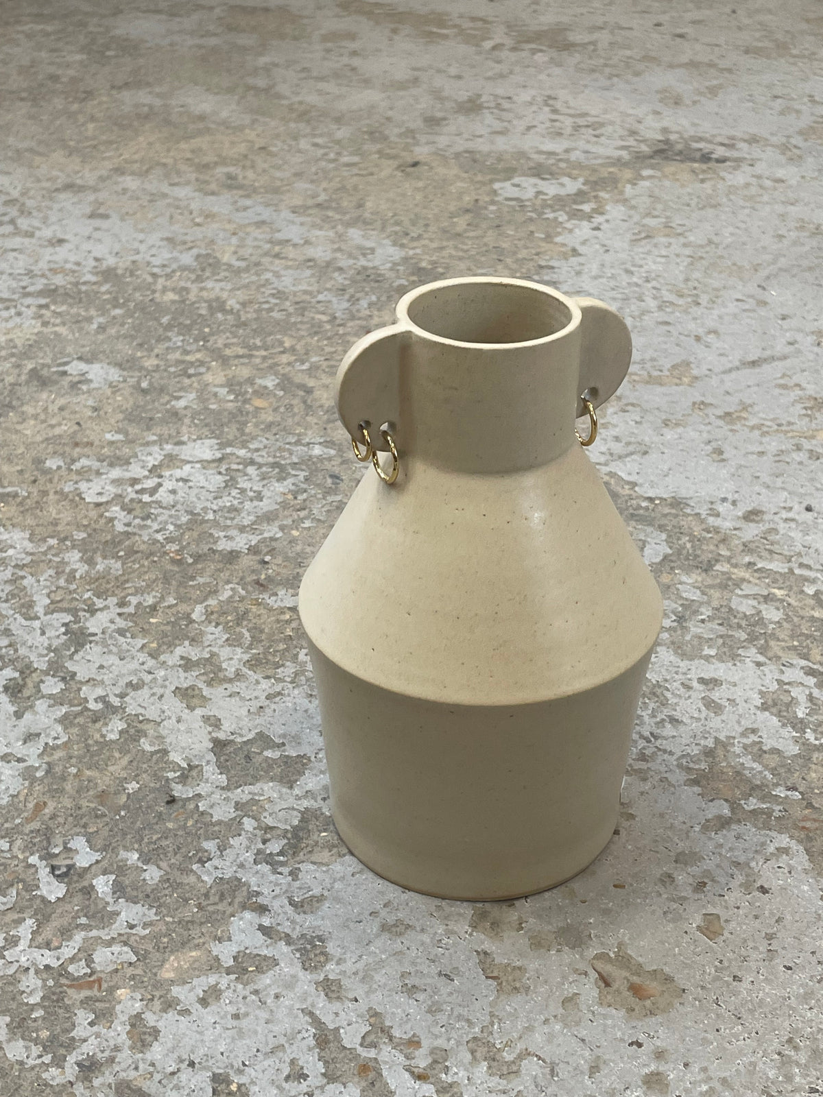 Vase oreilles 01.